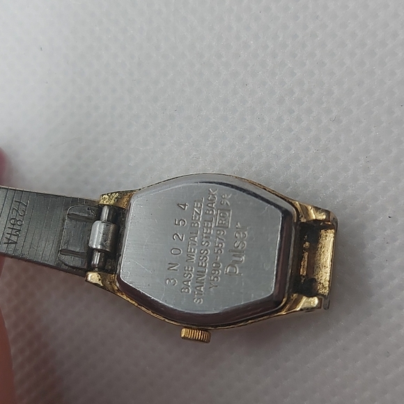Vintage Pulsar Ladies Watch - Picture 3 of 3